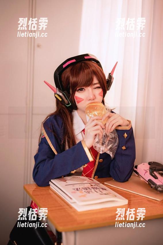 从未见过的风格：Sally Dorasnow的Ubel内衣资源，有点让人好奇哦！